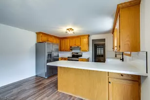 1704 Plymouth Knoll Ave NW, Massillon, OH 44646 - Photo 10