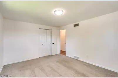 1704 Plymouth Knoll Avenue NW, Massillon, OH 44646 - Photo 22