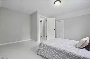 1010 Sawyer Ave, Akron, OH 44310 - Photo 14