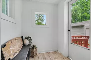 1010 Sawyer Ave, Akron, OH 44310 - Photo 22