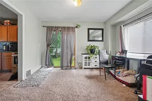811 E Crosier St, Akron, OH 44306 - Photo 6