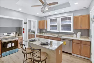 11015 Wade Park Ave, Loveland, OH 44106 - Photo 12
