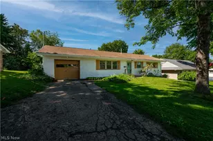 4660 4th St NW, Canton, OH 44708 - Photo 2