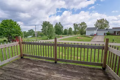 4544 Lakeknoll Street, Louisville, OH 44641 - Photo 38