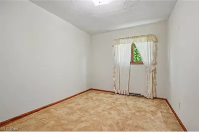 4250 Herr Fieldhouse Road, Worthington, OH 44470 - Photo 20