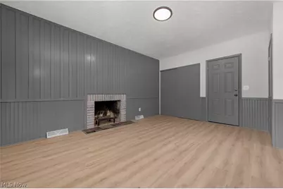 1910 W 37th Street, Lorain, OH 44053 - Photo 16
