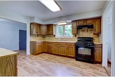 2906 Mason Road E, Milan, OH 44846 - Photo 8