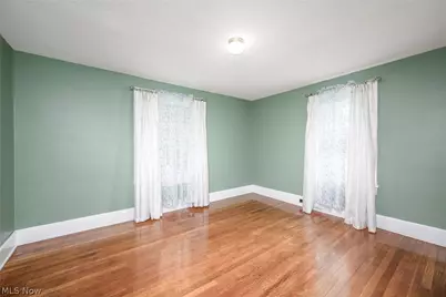748 E Main Street, Ravenna, OH 44266 - Photo 24