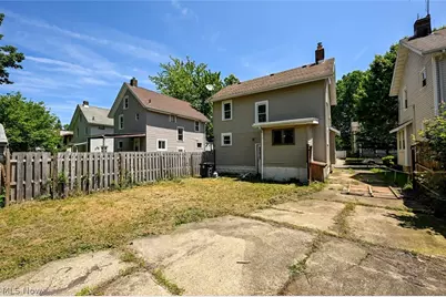 980 Neptune Avenue, Akron, OH 44301 - Photo 6