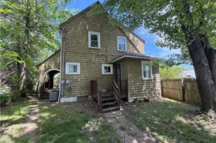 918 Frederick Blvd, Akron, OH 44320 - Photo 2