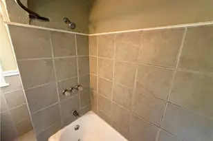 918 Frederick Blvd, Akron, OH 44320 - Photo 20