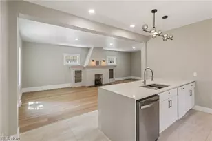 10225 Baltic Rd, Loveland, OH 44102 - Photo 16