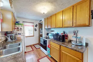 1521 27th St NE, Canton, OH 44714 - Photo 8