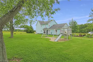 9775 W Bloom Rd, Port Clinton, OH 43449 - Photo 6