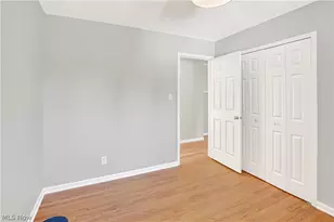 317 E 312th St, Willowick, OH 44095 - Photo 18