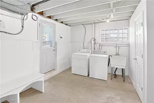 317 E 312th St, Willowick, OH 44095 - Photo 28