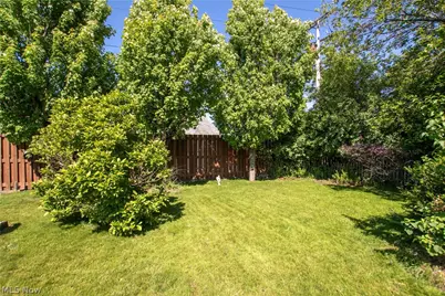 317 E 312th Street, Willowick, OH 44095 - Photo 32