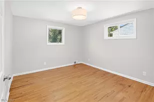 317 E 312th St, Willowick, OH 44095 - Photo 14