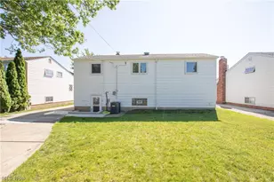 317 E 312th St, Willowick, OH 44095 - Photo 34