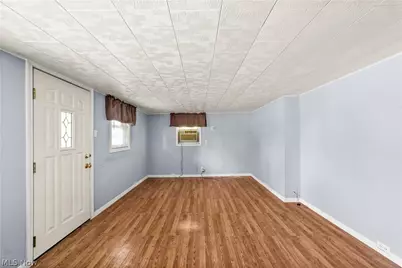 41511 Hazelwood Street, Elyria, OH 44035 - Photo 2