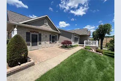 203 Heritage Crossing SE, Sugarcreek, OH 44681 - Photo 12