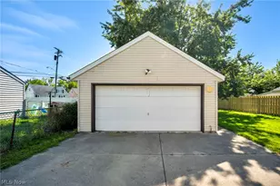 424 E 308th St, Willowick, OH 44095 - Photo 44
