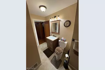 3721 Collins Way, Weirton, WV 26062 - Photo 30