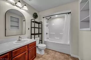 1467 Brentfield Dr, Wadsworth, OH 44281 - Photo 40