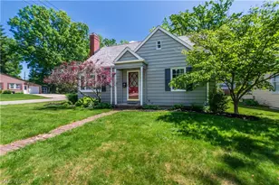 2267 15th St, Cuyahoga Falls, OH 44223 - Photo 2