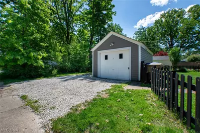 2267 15th Street, Cuyahoga Falls, OH 44223 - Photo 6