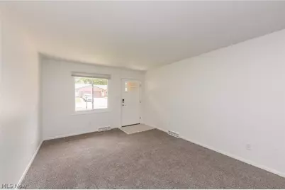 3862 & 3866 Seneca Street, Stow, OH 44224 - Photo 4