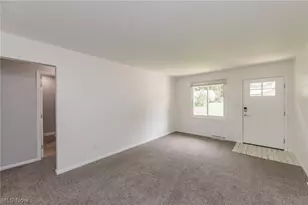 3862 & 3866 Seneca St, Stow, OH 44224 - Photo 6