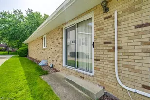 317 E Linwood Ave, Akron, OH 44301 - Photo 34