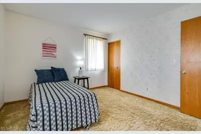 317 E Linwood Avenue, Akron, OH 44301 - Photo 20