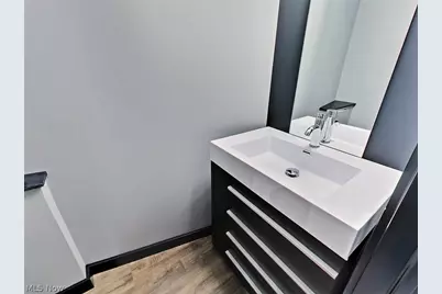 21 Furnace Street #804, Akron, OH 44308 - Photo 28