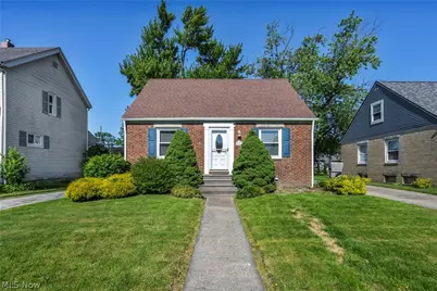 208 Longfellow Street, Elyria, OH 44035 - Photo 1