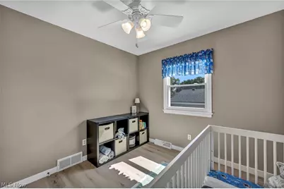 127 Edgefield Drive, Elyria, OH 44035 - Photo 36