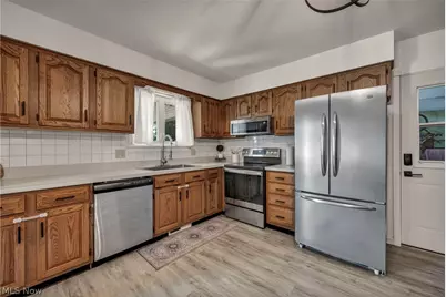 127 Edgefield Drive, Elyria, OH 44035 - Photo 16