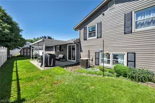 127 Edgefield Dr, Elyria, OH 44035 - Photo 46