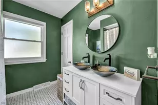 127 Edgefield Dr, Elyria, OH 44035 - Photo 24