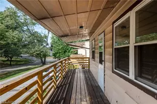 1927 Preston Ave, Akron, OH 44305 - Photo 2