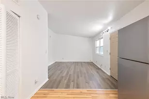 1927 Preston Ave, Akron, OH 44305 - Photo 6