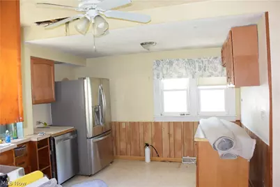 1020 Falls Avenue, Cuyahoga Falls, OH 44221 - Photo 12