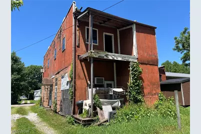107 Main Street, Williamstown, WV 26187 - Photo 6