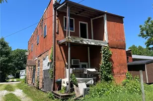 107 Main St, Williamstown, WV 26187 - Photo 6