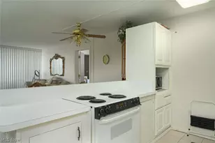 2331 E Market St, Akron, OH 44312 - Photo 6