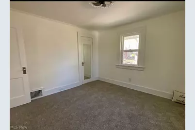 569 Barwell Street, Akron, OH 44303 - Photo 18