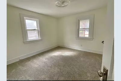 569 Barwell Street, Akron, OH 44303 - Photo 16