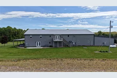 7839 Chestnut Ridge Road NW, Beach City, OH 44608 - Photo 10