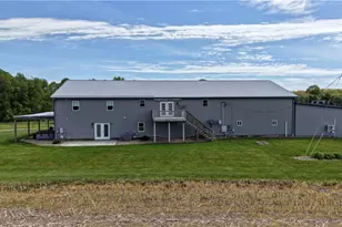 7839 Chestnut Ridge Rd NW, Beach City, OH 44608 - Photo 10